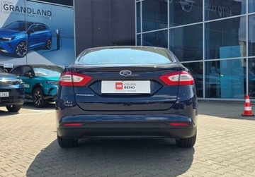 Ford Mondeo V Sedan 1.5 EcoBoost 160KM 2017 Ford Mondeo OFERTA BLACK WEEK 1.5 Ecoboost 160KM Trend Salon PL Historia A, zdjęcie 4