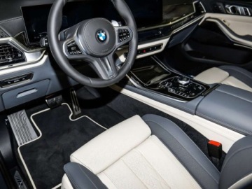 BMW X7 SUV Facelifting 3.0 40d 352KM 2025 xDrive40d Sport Suv 3.0 (352KM) 2025, zdjęcie 8