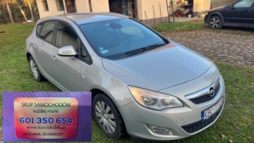 Opel Astra J Hatchback 5d 1.7 CDTI ECOTEC 110KM 2010 Opel Astra Pisemna roczna gwarancja , fajny stan ,mozliwa zamiana 1.7