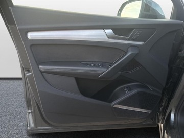 Audi Q5 II Q5-e 2.0 55 TFSI e 367KM 2021 Audi Q5 55 TFSI e Quattro S Line S tronic - hybryd, zdjęcie 12