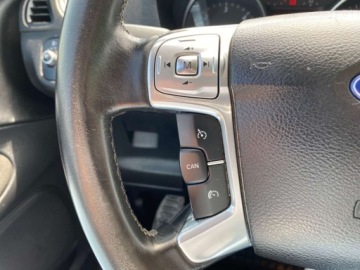 Ford Galaxy III Van Facelifting 2.0 Duratorq TDCi DPF 140KM 2012 Ford Galaxy AUTOMAT POWER SHIFT NAWIGACJA PARKTRONIC GRZANA SZYBA FOTELE 7, zdjęcie 14