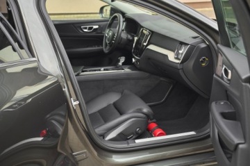 Volvo S60 III Sedan 2.0 T5 250KM 2019 4 SZTUKI W OFERCIE _ 250KM__INSCRIPTION___ MEGA WYPOSAŻENIE, zdjęcie 21