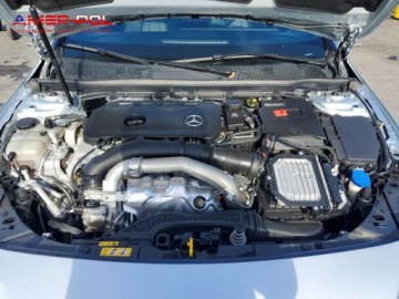 Mercedes CLA C118/X118 2025 Mercedes-Benz CLA 2025 MERCEDES-BENZ CLA 250 4MATIC 2.0 Benzyna 255KM, zdjęcie 6