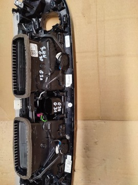 ДЕКОРАТИВНАЯ ПЛАНКА НА БОРТУ BMW 5 G30 G31