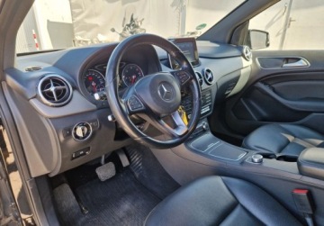 Mercedes Klasa B W246 Sports Tourer 200 CDI 136KM 2015 Mercedes-Benz Klasa B Serwisowany w ASO Mercedes Kratka Dostawczy 2 osoby, zdjęcie 6