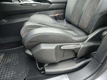 Peugeot 5008 II Crossover 1.2 PureTech 130KM 2019 Peugeot 5008 1.2 PureTech Crossway S&amp;S EAT6/ 7os., zdjęcie 13