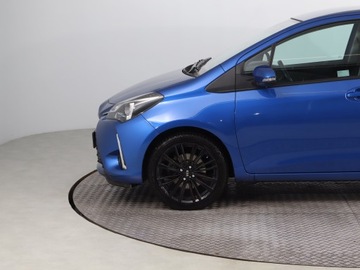 Toyota Yaris III Hatchback 5d Facelifting 2017 1.5 Dual VVT-iE 111KM 2018 Toyota Yaris 1.5 Dual VVT-i, Salon Polska, zdjęcie 14