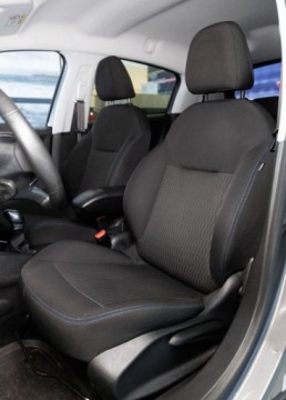 Peugeot 208 I Hatchback 5d Facelifting 1.2 PureTech 82KM 2019 Peugeot 208 1.2 PureTech GPF Signature SS 1.2 Benzyna 82KM, zdjęcie 6