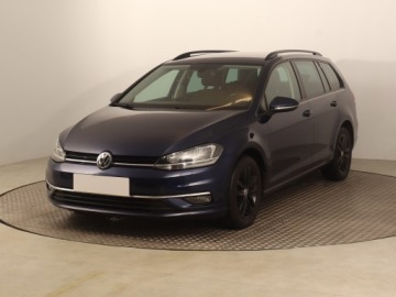 Volkswagen Golf VII Variant Facelifting 1.6 TDI-CR DPF BMT 115KM 2017 VW Golf 1.6 TDI, Klima, Klimatronic, Tempomat, zdjęcie 1