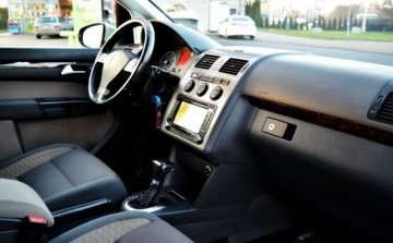 Volkswagen Touran II 2.0 TDI 170KM 2010 Volkswagen Touran Cross Ksenon Szyberdach 7-osobowe Nowy rozrzad, 2.0, zdjęcie 21