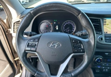 Hyundai Tucson III SUV 1.6 T-GDI 177KM 2015 Hyundai Tucson Tour De Pologne 4WD DCT Tour De Pologne 4WD DCT 1.6 Benzyna, zdjęcie 6