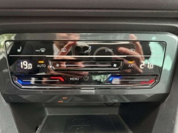 Volkswagen Tiguan II SUV Facelifting 2.0 TDI 200KM 2020 Volkswagen Tiguan 4x4, HAK, Webasto, Panorama, FullLED Matrix, VAT 23 2.0, zdjęcie 17