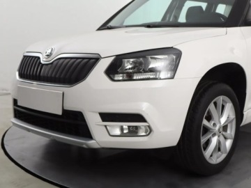 Skoda Yeti Outdoor 1.2 TSI 110KM 2016 Skoda Yeti 1.2 TSI, Salon Polska, Klima, zdjęcie 17