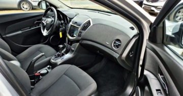 Chevrolet Cruze Kombi 1.4T DOHC 140KM 2013 Chevrolet Cruze BENZYNA NAWIGACJA niski przebieg super okazja POLECAMY, zdjęcie 37