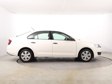 Skoda Rapid II Liftback Facelifting 1.0 TSI 110KM 2017 Skoda Rapid 1.0 TSI, Salon Polska, Klima, Tempomat, zdjęcie 5