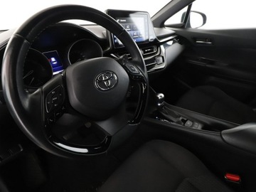 Toyota C-HR I Crossover 1.8 Hybrid 122KM 2016 Toyota C-HR navi kamera ACC LED, zdjęcie 13
