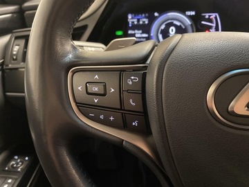 Lexus ES VII (XV70) Sedan Facelifting 300h 218KM 2023 Lexus ES 300h F Sport Design Lexus ES 300h F Sport, zdjęcie 12