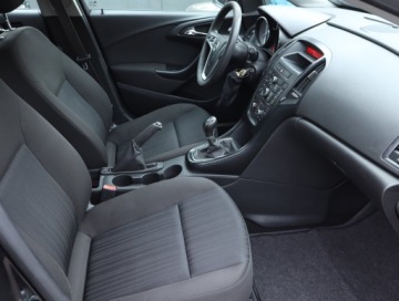 Opel Astra J GTC 1.7 CDTI ECOTEC 110KM 2015 Opel Astra 1.7 CDTI, Salon Polska, Klima, zdjęcie 8