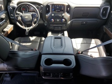 Chevrolet Silverado II 2021 Chevrolet Silverado K2500 High Country 2021 6.6l 6.6 Diesel 445KM, zdjęcie 8