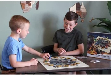 НАСТОЛЬНАЯ ИГРА JURASSIC WORLD Гонка динозавров