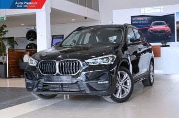 BMW X1 F48 Crossover Facelifting 2.0 20d 190KM 2020 BMW X1 xDrive20dFV23Reflektor LEDHak holowniczyFotel sportowy 2.0, zdjęcie 3