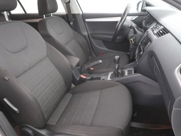 Skoda Octavia III Kombi 2.0 TDI 150KM 2016 Skoda Octavia 2.0 TDI, Salon Polska, Serwis ASO, zdjęcie 8