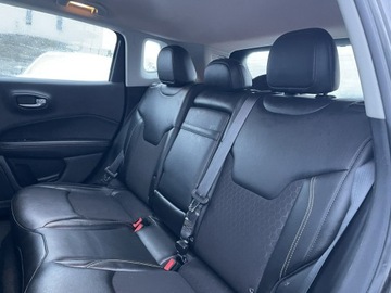 Jeep Compass II SUV 1.4 MultiAir 140KM 2019 Jeep Compass Skóra Klimatronik Kamera HAK, zdjęcie 9