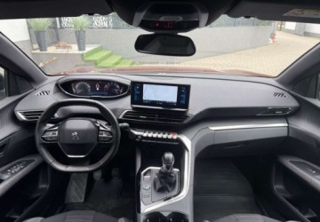 Peugeot 5008 II Crossover Facelifting 1.2 PureTech 130KM 2023 Peugeot 5008 Peugeot 5008 1.2 Benzyna 130KM, zdjęcie 19