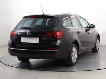 Opel Astra J Sports Tourer Facelifting 1.6 CDTI  136KM 2014 Opel Astra 1.6 CDTI, Salon Polska, Xenon, Klima, zdjęcie 4