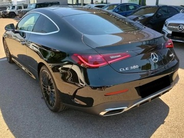 Mercedes CLE Coupe 2.0 300 258KM 2025 MERCEDES-BENZ CLE 300 4-Matic AMG Line 2.0 (258KM) 2025, zdjęcie 2