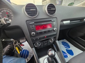 Audi A3 8P Hatchback 3d 1.4 TFSI 125KM 2011 Audi A3 Sportback 1.4 125PS Automat Nowy Rozrzad Czarna Gwarancja 1.4, zdjęcie 14