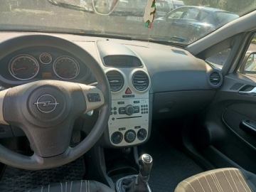 Opel Corsa D Hatchback 1.2 Twinport ECOTEC 80KM 2007 Opel Corsa 1.2 07r, zdjęcie 6