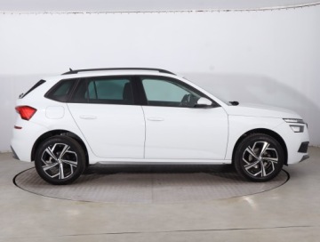 Skoda Kamiq Crossover 1.0 TSI 110KM 2022 Skoda Kamiq 1.0 TSI, Salon Polska, Serwis ASO, zdjęcie 5