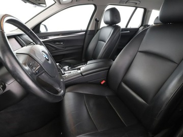 BMW Seria 5 F10-F11 Touring Facelifting 525d 218KM 2016 BMW 525 Automat skóra bi-xenon czujniki, zdjęcie 12