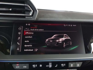 Audi A3 8Y Sportback 1.5 35 TFSI 150KM 2024 Audi A3 Sportback AUDI A3 Sportback 35TFSI S tronic 1.5 Benzyna 150KM, zdjęcie 31