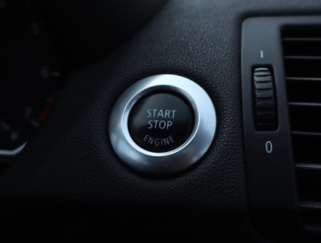 BMW Seria 1 E81/E87 Hatchback 5d E87 1.6 116i 115KM 2005 BMW 1 116i, Klima, Klimatronic, Parktronic, zdjęcie 15