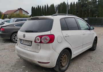 Volkswagen Golf Plus II 2013 Volkswagen Golf Plus 2013r, 1.6 TDI. Lekko uszkodzony lewy bok. Jezdzi., zdjęcie 3