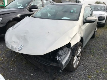 Volkswagen Scirocco III Coupe 2.0 TDI-CR DPF 140KM 2010 Volkswagen Scirocco 2.0 TDI Bogato wyposażony, zdjęcie 2