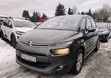 Citroen C4 II 2014 Citroen C4 2014r, 1.6 HDI. Lekko uszkodzony prawy tyl. Jezdzi. 1.6 116KM, zdjęcie 1