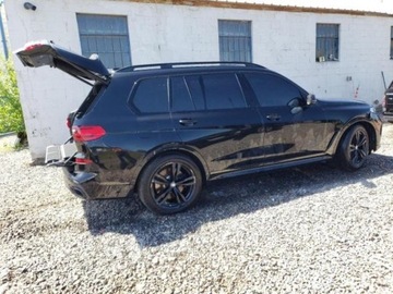 BMW X7 2021 BMW X7 2021, M50I, 4.4 L, OD UBEZPIECZALNI 4.4 Benzyna 523KM, zdjęcie 2