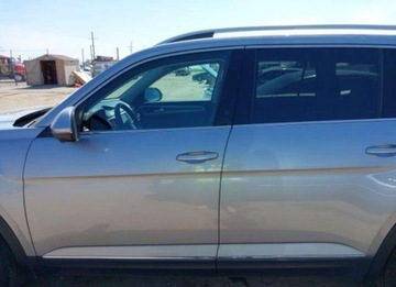 Volkswagen 2021 Volkswagen Atlas 2021, 3.6L, 4x4, SEL PREMIUM, po gradobiciu 3.6 Benzyna, zdjęcie 2