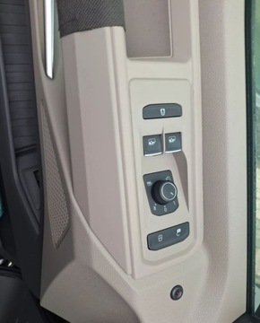 Volkswagen Multivan T7 Van L1 2.0 TDI 150KM 2025 Volkswagen Multivan Style 2.0 TDI 150 KM DSG L2 2.0 Diesel 150KM, zdjęcie 10