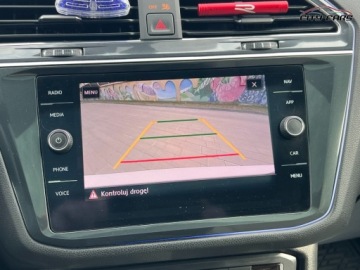 Volkswagen Tiguan II 2019 Volkswagen Tiguan R-line 7 Osobowy Benzyna 2.0 - 203KM Automat Servis, zdjęcie 20