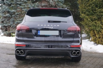 Porsche Cayenne II SUV Facelifting 4.2 D 385KM 2016 Porsche Cayenne Salon PL 4.2 V8 Panorama Tempomat Asyst. park z kamera, zdjęcie 4