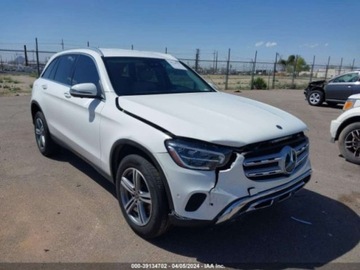 Mercedes GLC C253 2021 Mercedes-Benz GLC 2021r, 300, 2.0L 2.0 Benzyna 255KM, zdjęcie 8