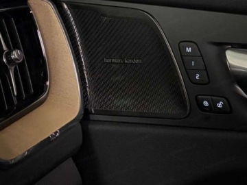 Volvo XC60 II 2026 2.0 B5 AWD Plus Bright (250 KM) Podgrzewana kierownica, zdjęcie 11