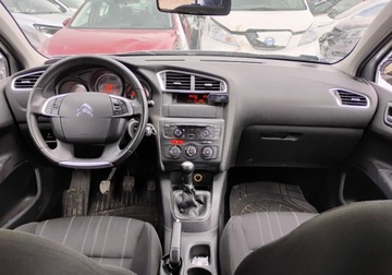 Citroen C4 I Hatchback Facelifting 1.6 HDI 92KM 2010 Citroen C4 2011r, 1.6 HDI. Lekko uszkodzony prawy bok. 1.6 Diesel 92KM, zdjęcie 5