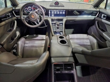 Porsche Panamera II Liftback 3.0 330KM 2019 Porsche Panamera Base 2019 3.0 Benzyna 330KM, zdjęcie 8