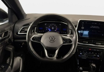 Volkswagen T-Roc I SUV Facelifting 1.5 TSI ACT 150KM 2022 Volkswagen T-Roc VAT 23 R-line 1.5TSI DSG 20222023 r., salon PL, I wlascic, zdjęcie 16