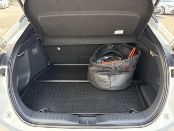 Toyota C-HR II SUV Plug-In 2.0 Hybrid Dynamic Force Plug-in  223KM 2025 Toyota C-HR 2.0 PHEV Executive 2.0 PHEV Executive|, zdjęcie 10